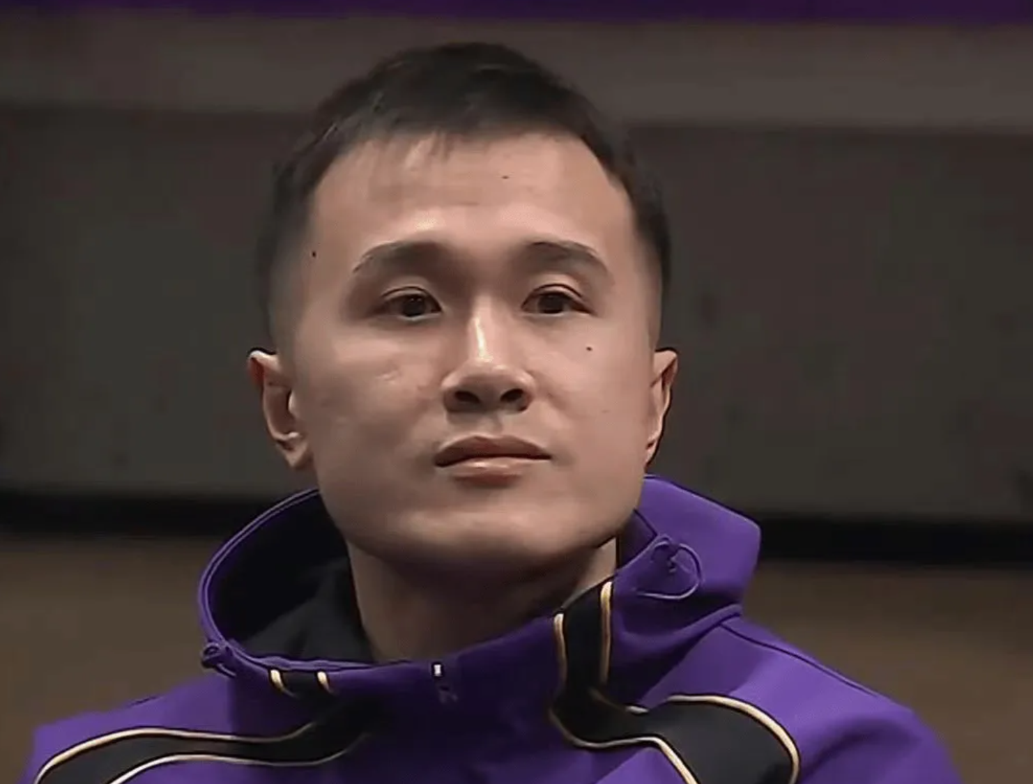 云鼎娱乐登录入口-德比惨败张庆鹏真卧底！边缘化张帆+孟子凯，进攻无战术，防守为0